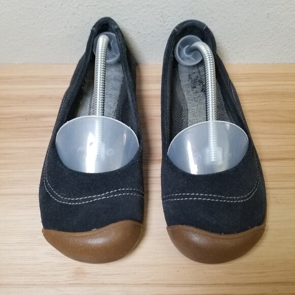 Keen Women's Size 6.5 Sienna Ballet Flats Black Suede Casual Comfort Shoes - Picture 3 of 12